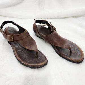 Juney sandals by Born